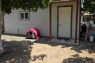 353 L St, Los Banos, CA 93635 - Photo 29