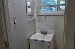 353 L St, Los Banos, CA 93635 - Photo 19