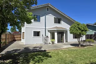 7405 Flowerwood, Sacramento, CA 95831 - Photo 3