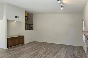 7405 Flowerwood, Sacramento, CA 95831 - Photo 17