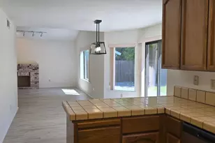 7405 Flowerwood, Sacramento, CA 95831 - Photo 13
