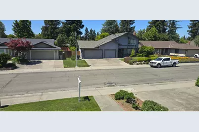 7405 Flowerwood, Sacramento, CA 95831 - Photo 37