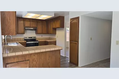 7405 Flowerwood, Sacramento, CA 95831 - Photo 11