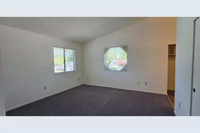 7405 Flowerwood, Sacramento, CA 95831 - Photo 23