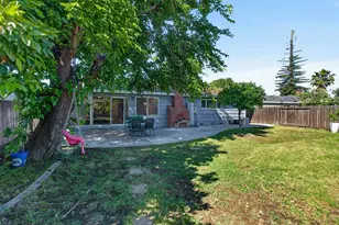 4920 Sky Pkwy, Sacramento, CA 95823 - Photo 45
