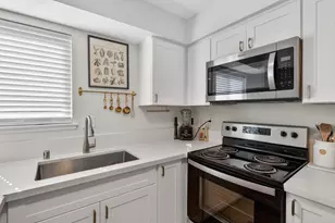4920 Sky Pkwy, Sacramento, CA 95823 - Photo 23