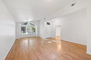 5060 Summerbrook Way, Sacramento, CA 95823 - Photo 7