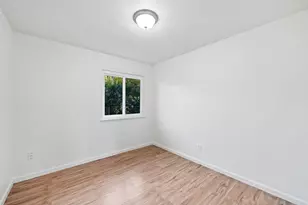 5060 Summerbrook Way, Sacramento, CA 95823 - Photo 21
