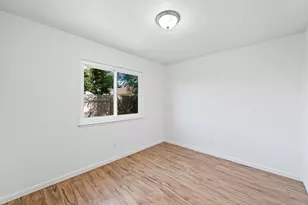 5060 Summerbrook Way, Sacramento, CA 95823 - Photo 23