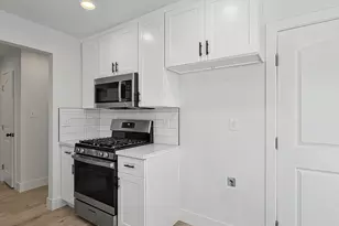 3918 Wildrose Way, Sacramento, CA 95826 - Photo 13