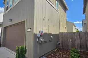3257 Sunny Gate Ln, Folsom, CA 95630 - Photo 9