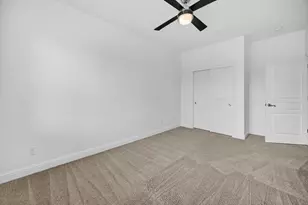 7 Triumph Ct, Sacramento, CA 95831 - Photo 63