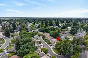 7 Triumph Ct, Sacramento, CA 95831 - Photo 75