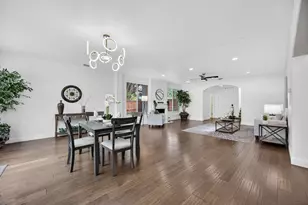 7 Triumph Ct, Sacramento, CA 95831 - Photo 25