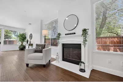 7 Triumph Court, Sacramento, CA 95831 - Photo 19