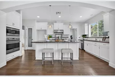7 Triumph Court, Sacramento, CA 95831 - Photo 27