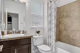 7 Triumph Ct, Sacramento, CA 95831 - Photo 39