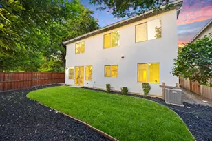 7 Triumph Ct, Sacramento, CA 95831 - Photo 81