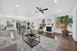 7 Triumph Ct, Sacramento, CA 95831 - Photo 17
