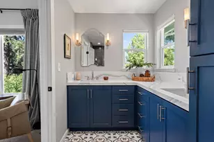 836 52nd St, Sacramento, CA 95819 - Photo 17