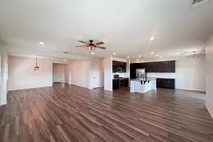 1187 Bordeaux Ct, Olivehurst, CA 95961 - Photo 9