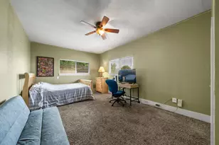 6870 14th Ave, Sacramento, CA 95820 - Photo 23