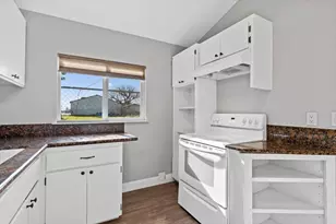 8335 Bailey Rd, Yuba City, CA 95993 - Photo 13