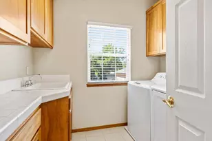 7617 Heather Rd, Fair Oaks, CA 95628 - Photo 33