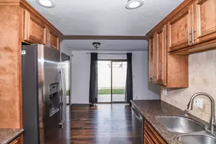 1139 Rivara Cir, Sacramento, CA 95864 - Photo 25