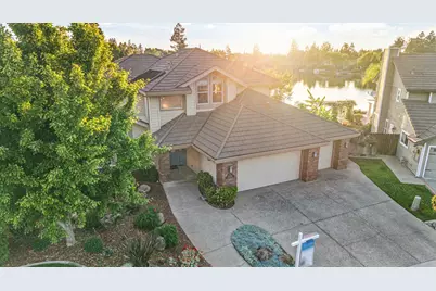 6104 Doubloon Court, Elk Grove, CA 95758 - Photo 7