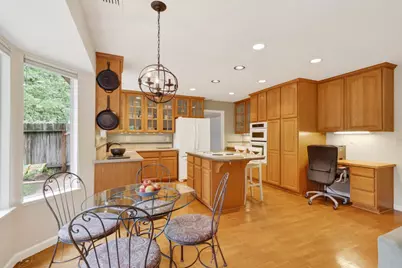 2713 Julie Ann Court, Carmichael, CA 95608 - Photo 19