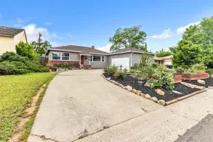3208 Merrywood Dr, Sacramento, CA 95825 - Photo 3
