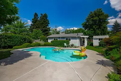 4321 69th Street, Sacramento, CA 95820 - Photo 35