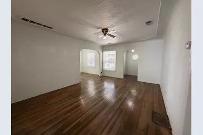 713 W 4th Street, Madera, CA 93637 - Photo 11