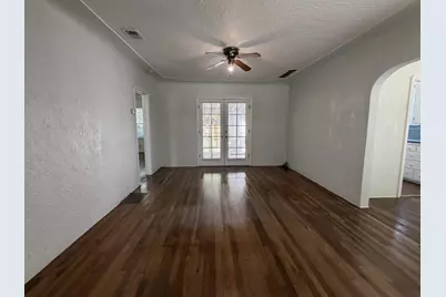 713 W 4th Street, Madera, CA 93637 - Photo 9