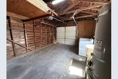 713 W 4th Street, Madera, CA 93637 - Photo 27