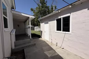 713 W 4th St, Madera, CA 93637 - Photo 23