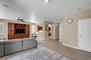 2865 Tulare Ct, Livingston, CA 95334 - Photo 7