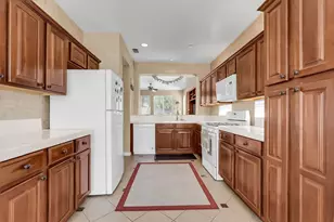 2865 Tulare Ct, Livingston, CA 95334 - Photo 5