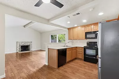 4329 Woodmoss Court, Sacramento, CA 95826 - Photo 13