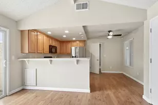 4329 Woodmoss Ct, Sacramento, CA 95826 - Photo 17