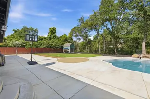 4849 Alexon Way, Carmichael, CA 95608 - Photo 37