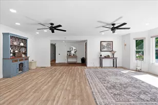 4849 Alexon Way, Carmichael, CA 95608 - Photo 9