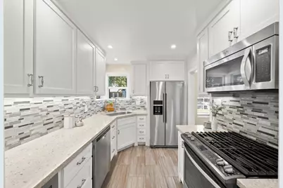 231 40th Street, Sacramento, CA 95819 - Photo 15