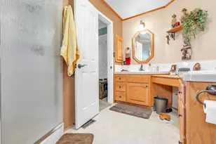 14638 Flicker Dr, Grass Valley, CA 95949 - Photo 13