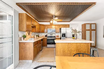 7144 Woodmore Oaks Drive, Citrus Heights, CA 95610 - Photo 13