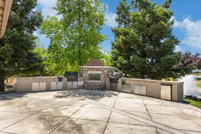 330 Sun Shower Circle, Sacramento, CA 95823 - Photo 33