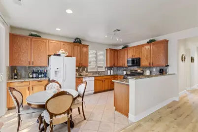 330 Sun Shower Circle, Sacramento, CA 95823 - Photo 19