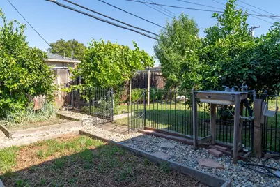 5131 71st Street, Sacramento, CA 95820 - Photo 25