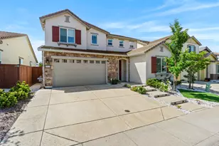 4613 S Hills Dr, Folsom, CA 95630 - Photo 3